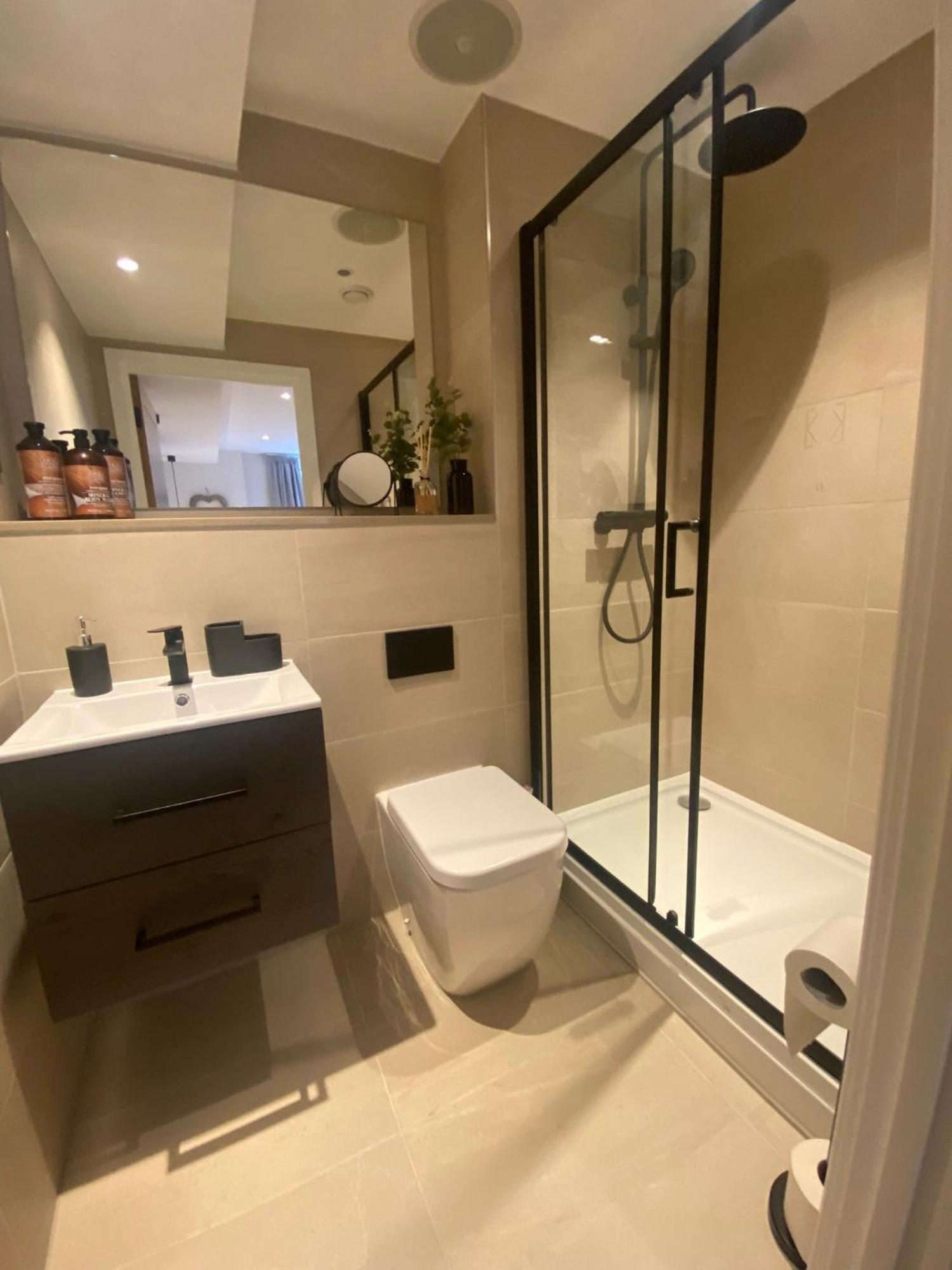 Luxury 1 Bedroom Apartment - Rock Mill 14 Stony Middleton Eksteriør billede