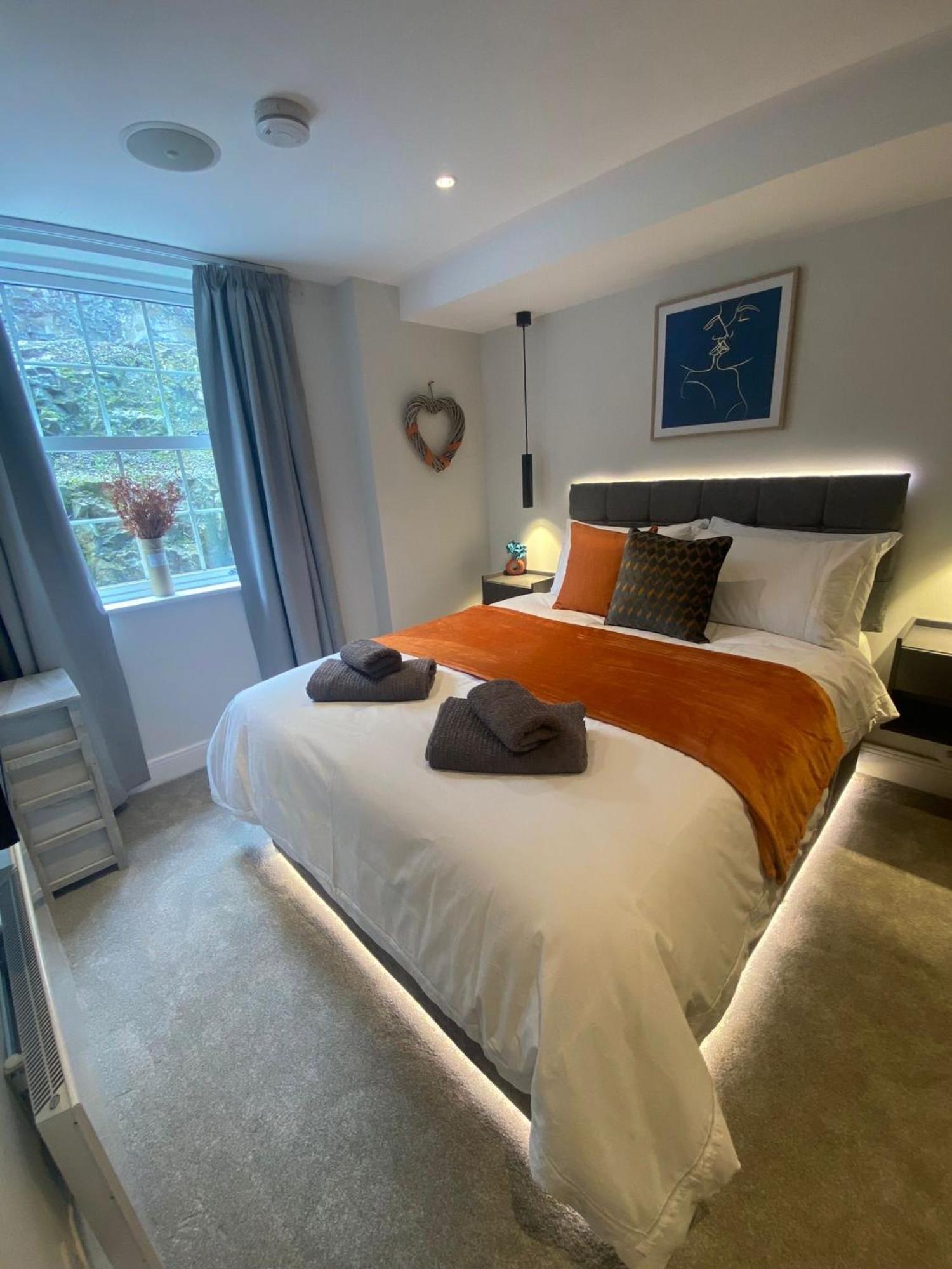 Luxury 1 Bedroom Apartment - Rock Mill 14 Stony Middleton Eksteriør billede