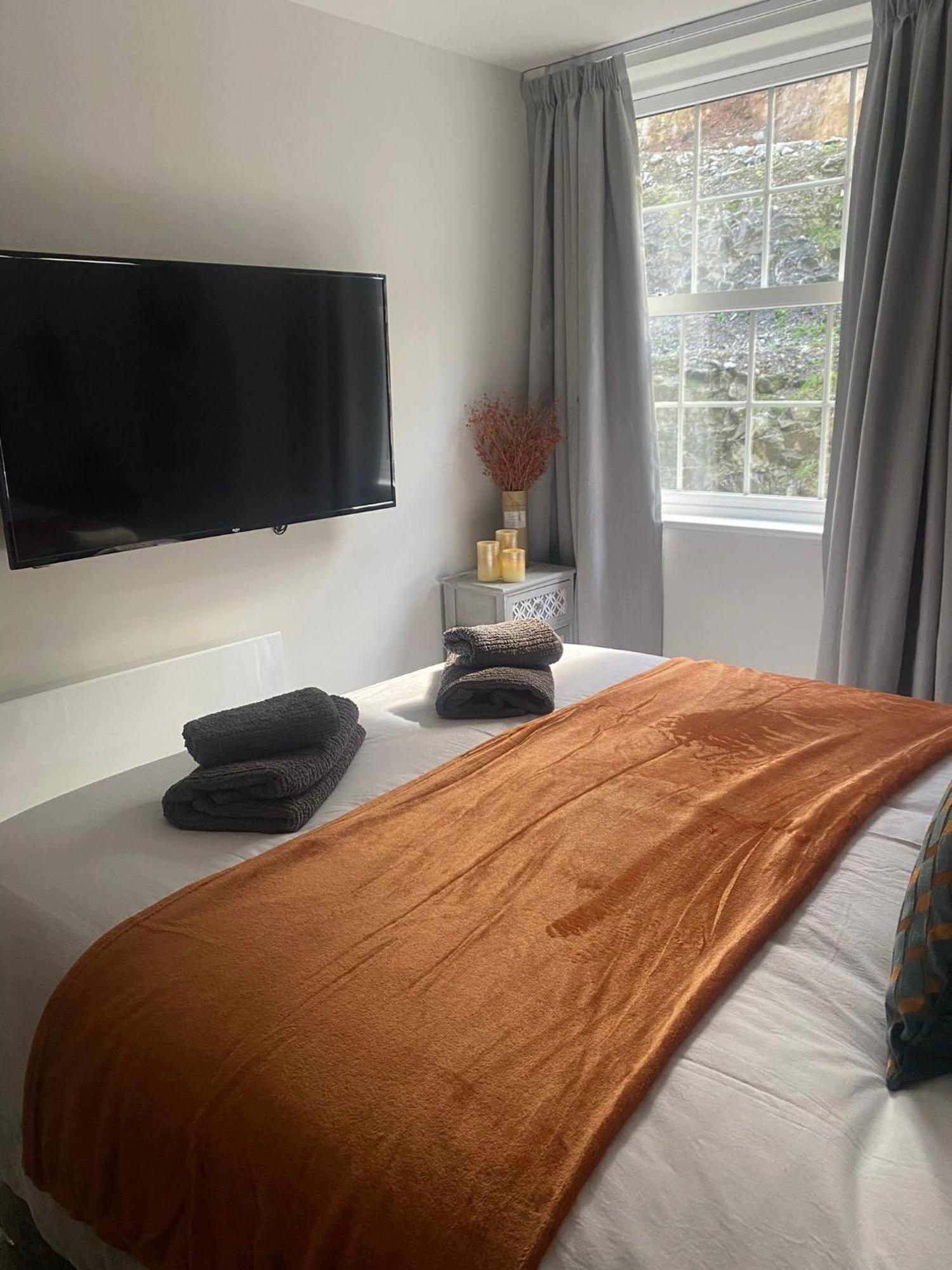 Luxury 1 Bedroom Apartment - Rock Mill 14 Stony Middleton Eksteriør billede
